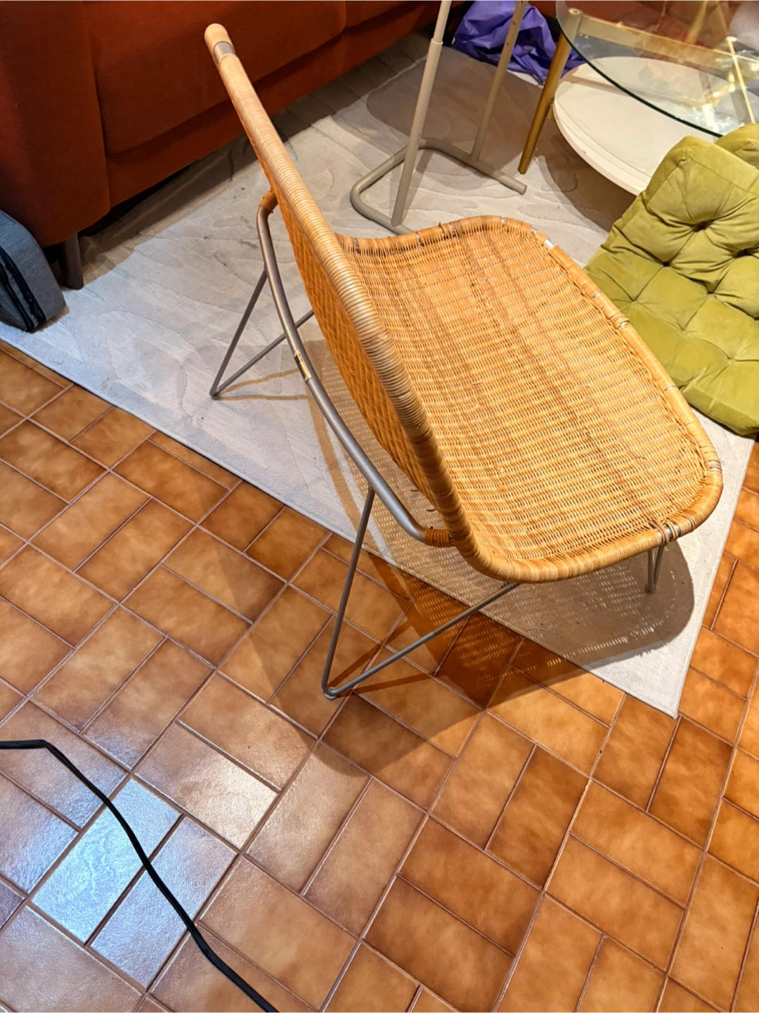 Wicker Lounge Chair with Yellow Cushions - photo 3