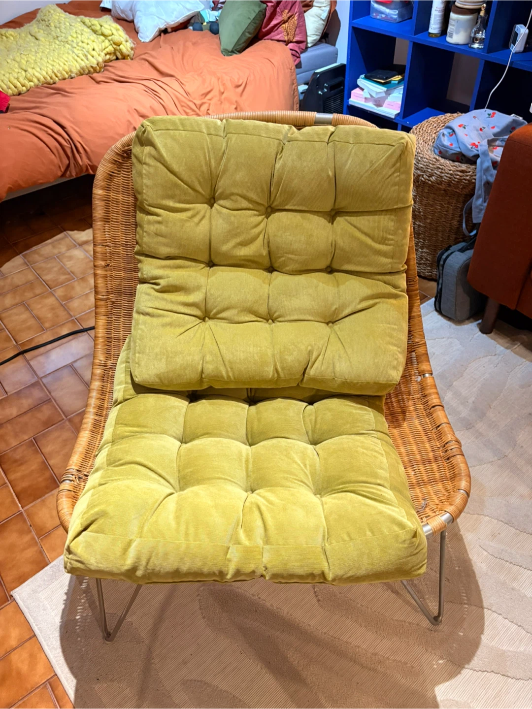 Wicker Lounge Chair with Yellow Cushions - photo 2