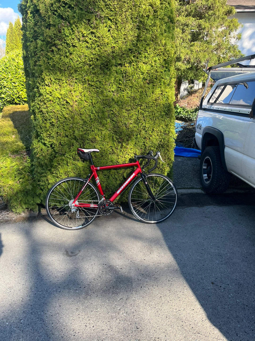 Red Schwinn Road Bicycle - photo 3