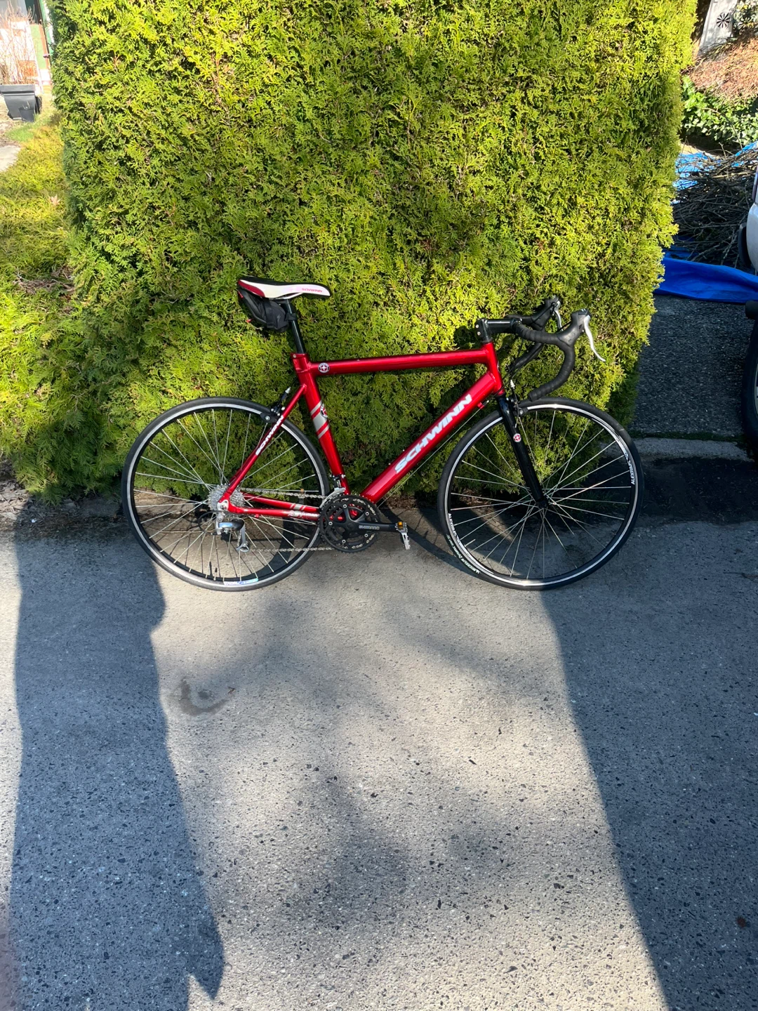 Red Schwinn Road Bicycle - photo 2