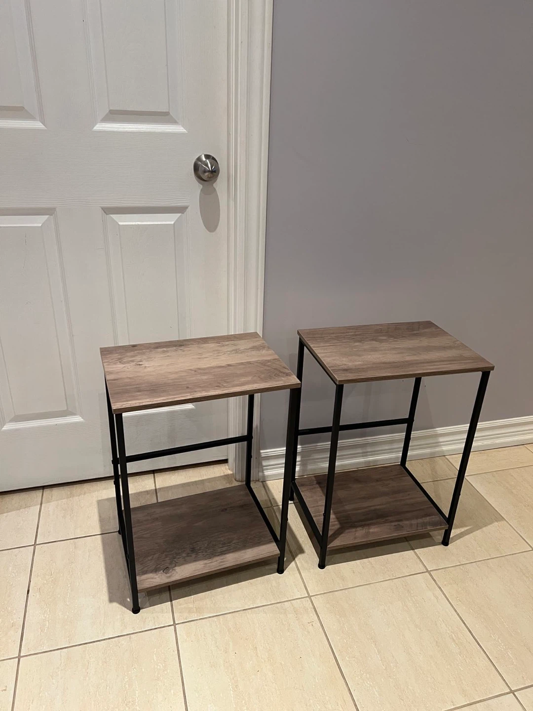 Set of 2 Wood Grain Side Tables with Black Metal Frame