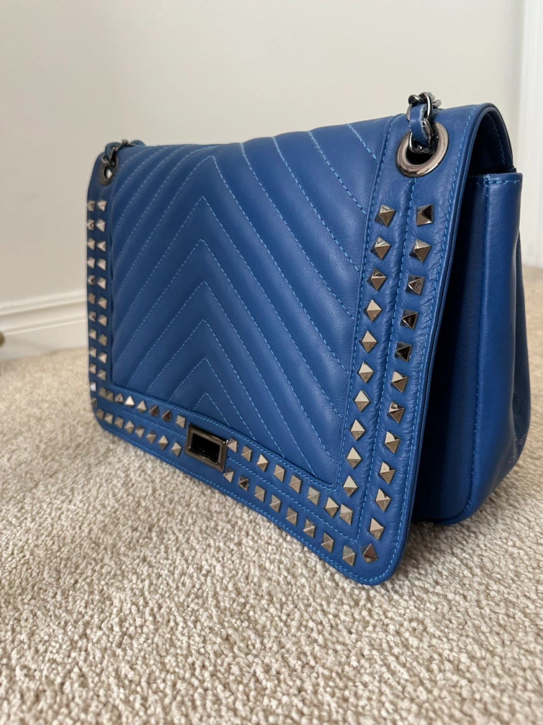 Blue Quilted Studded Chain Shoulder Bag - photo 2