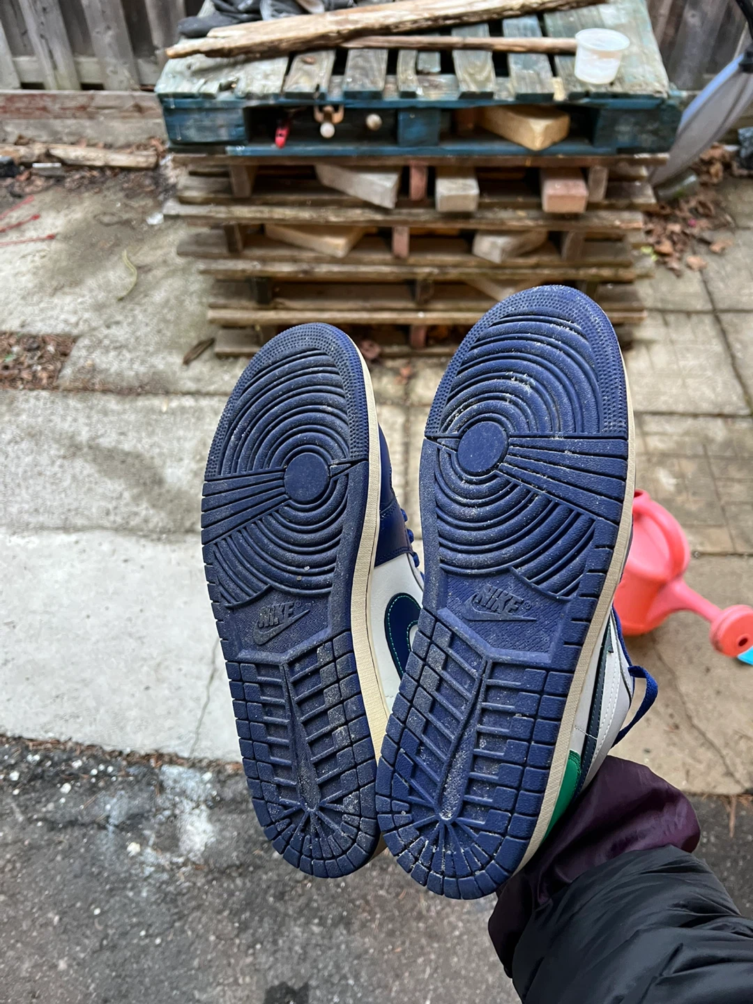 Nike Air Jordan 1 Low Royal Green Sneakers - photo 4