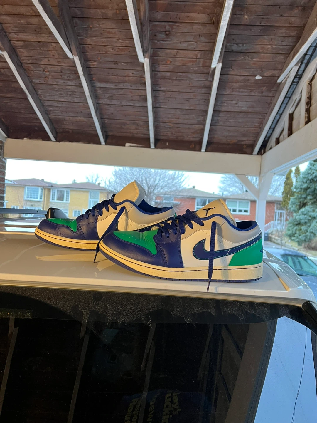 Nike Air Jordan 1 Low Royal Green Sneakers