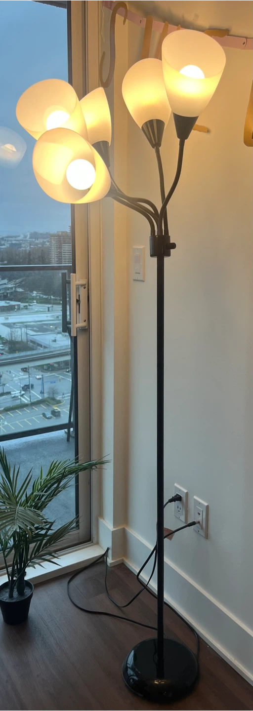 HonoDing Floor Lamp with 5 Lights - photo 2