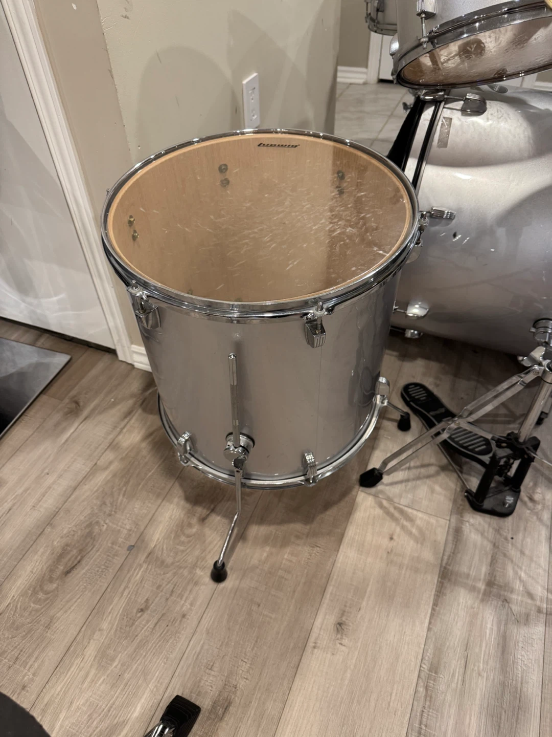 Ludwig Drum Set with Zildjian and Sabian Cymbals - photo 2