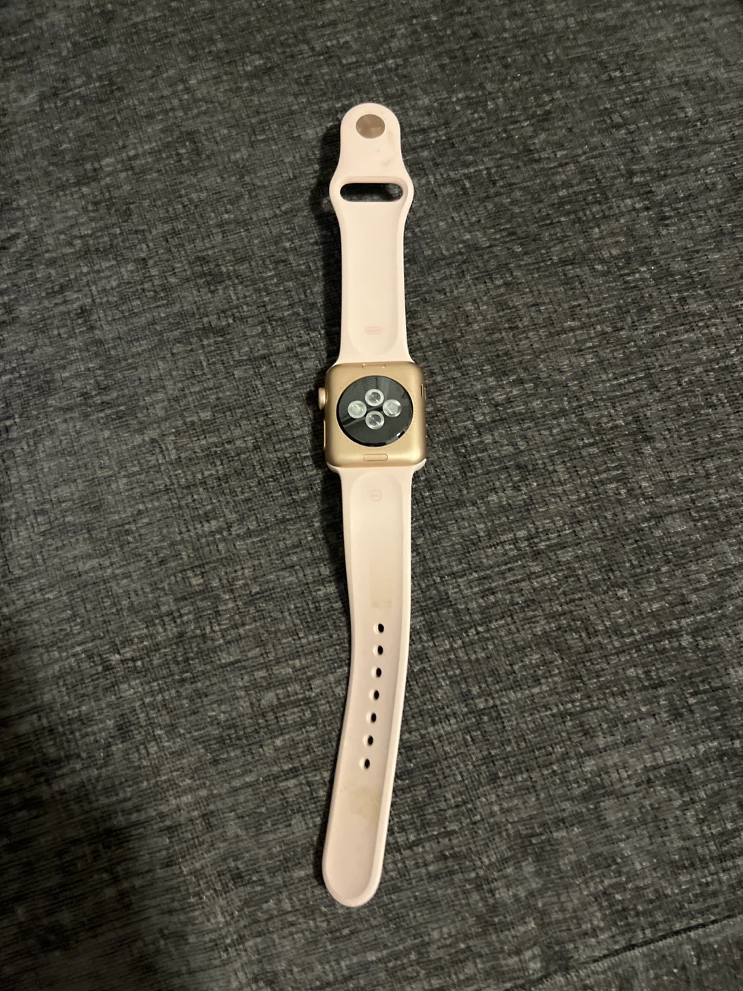 Apple Watch Series 3 - Gold Aluminum Case - Pink Band - photo 2