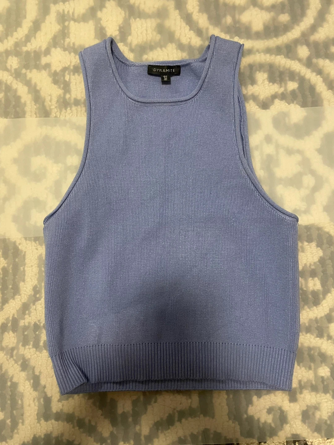 Bundle of 4 Tops and 2 Jean Shorts -  $20 for all - photo 3