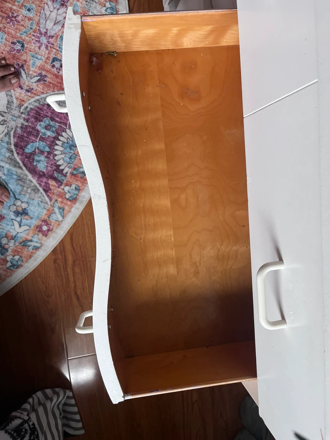Vintage White 9- Drawer Dresser - photo 5