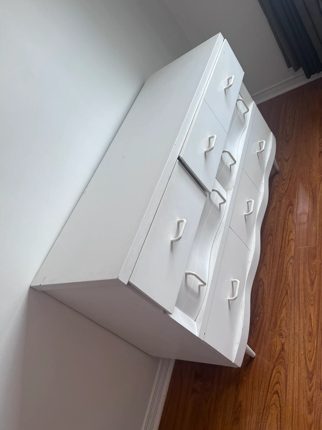 Vintage White 9- Drawer Dresser - photo 3