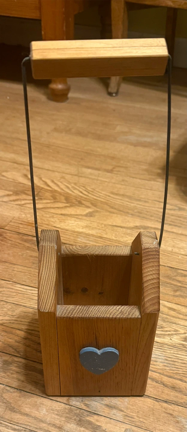 Wooden Caddy with Heart Accent