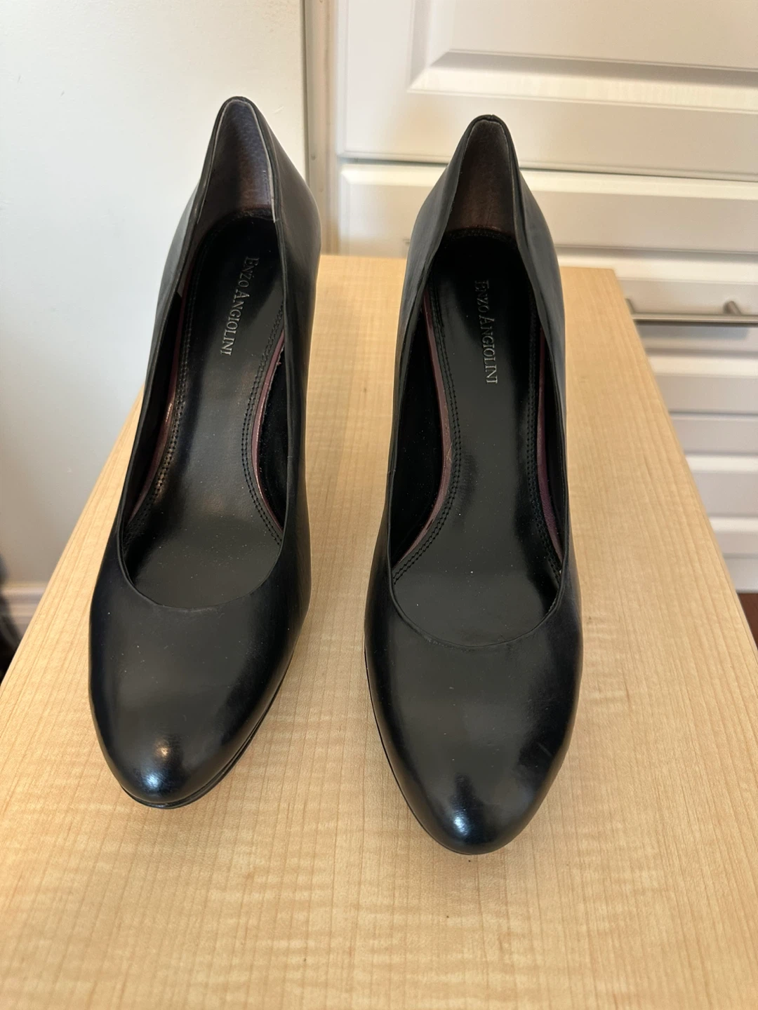 Black Leather Pointed Toe Heels - Bruno Magli - photo 2
