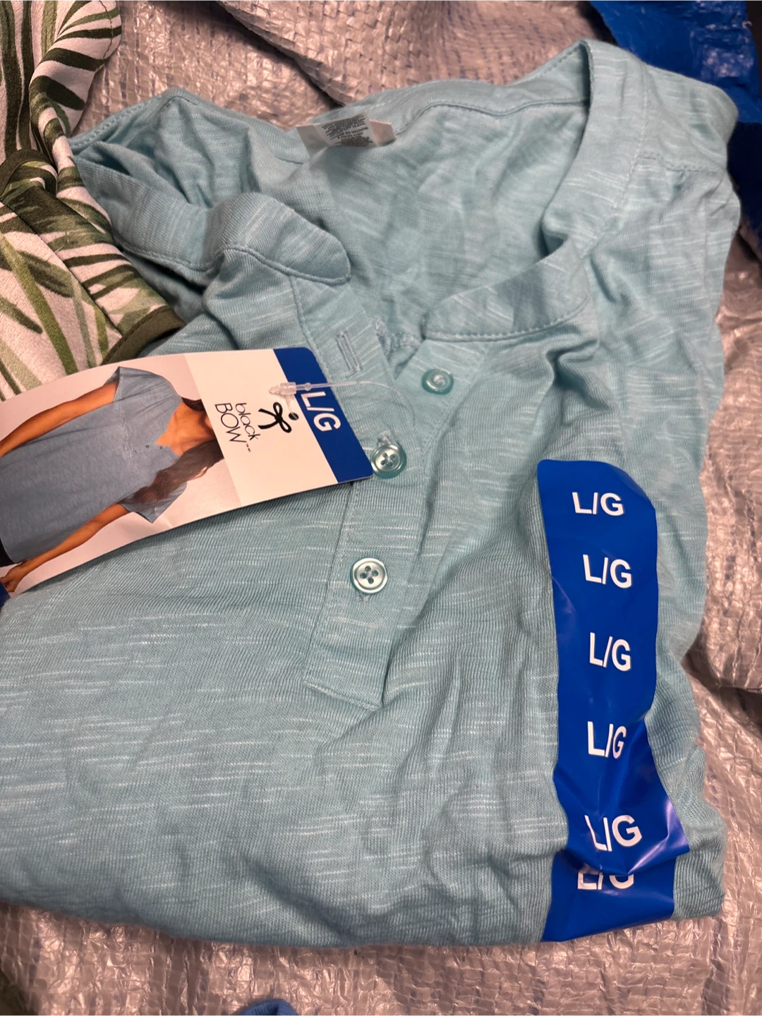 Bundle of Women's Tops - Size L - photo 4