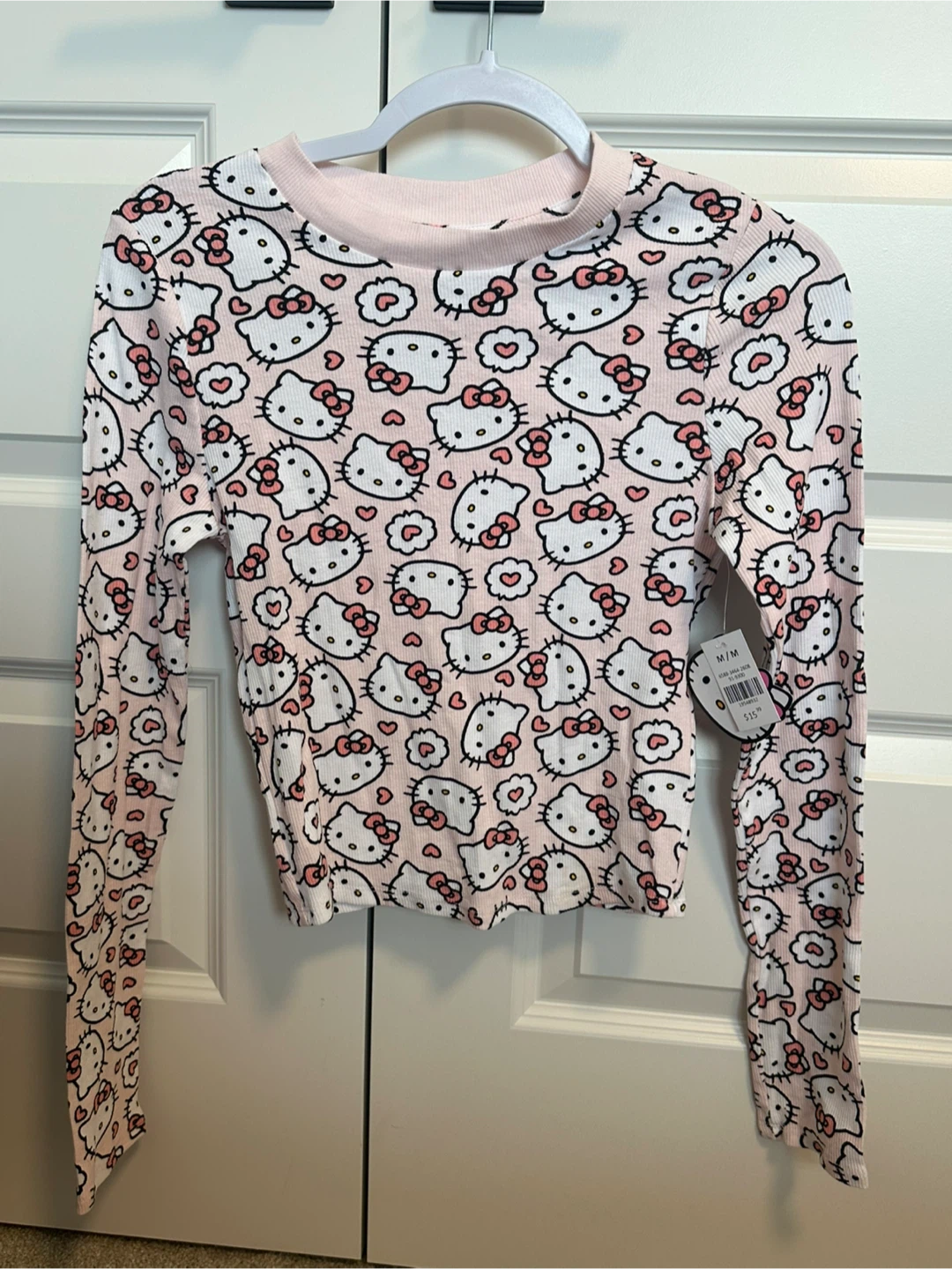 Hello Kitty Clothing Bundle - photo 4
