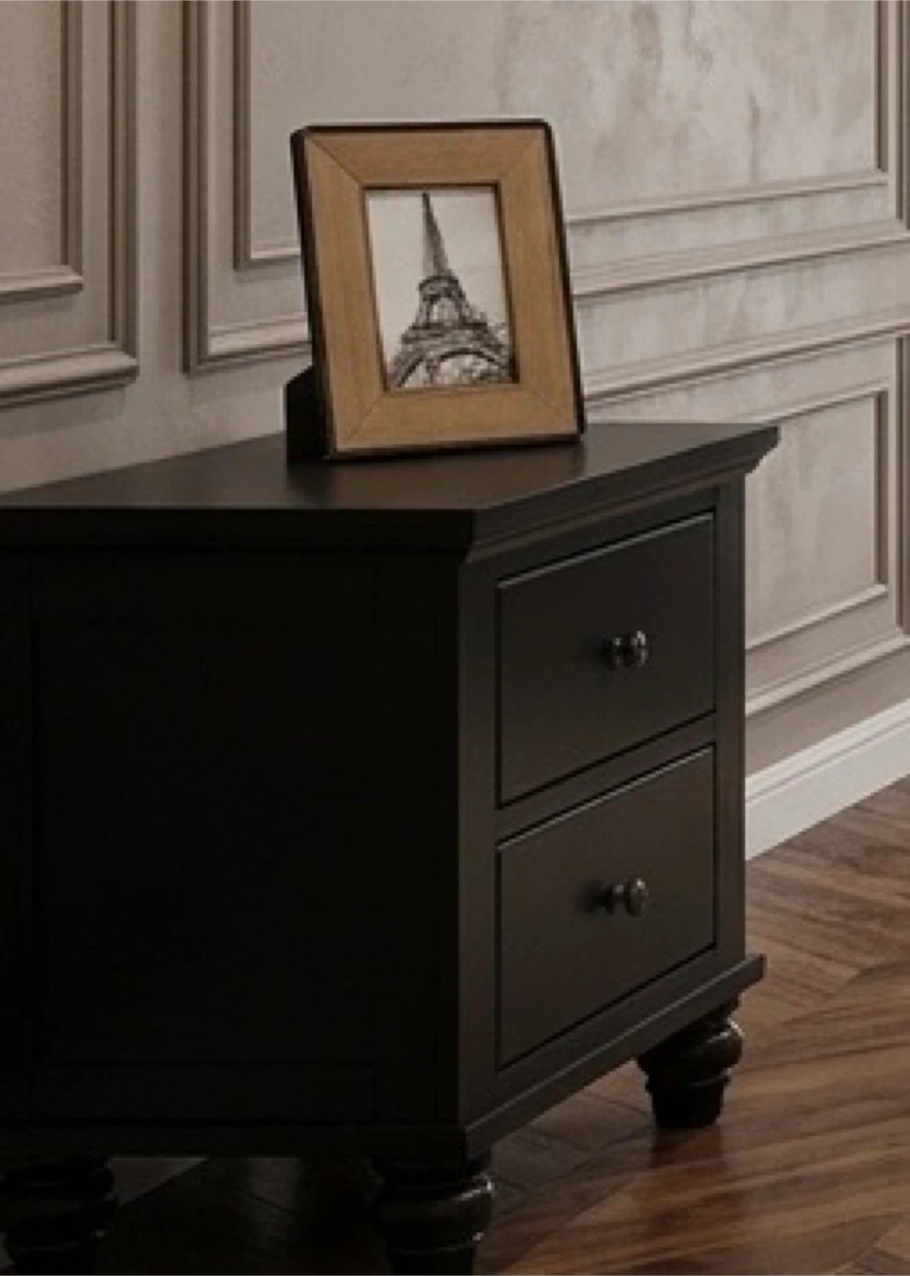 Hardwood Bedroom Set Dresser& King Nightstands - photo 3