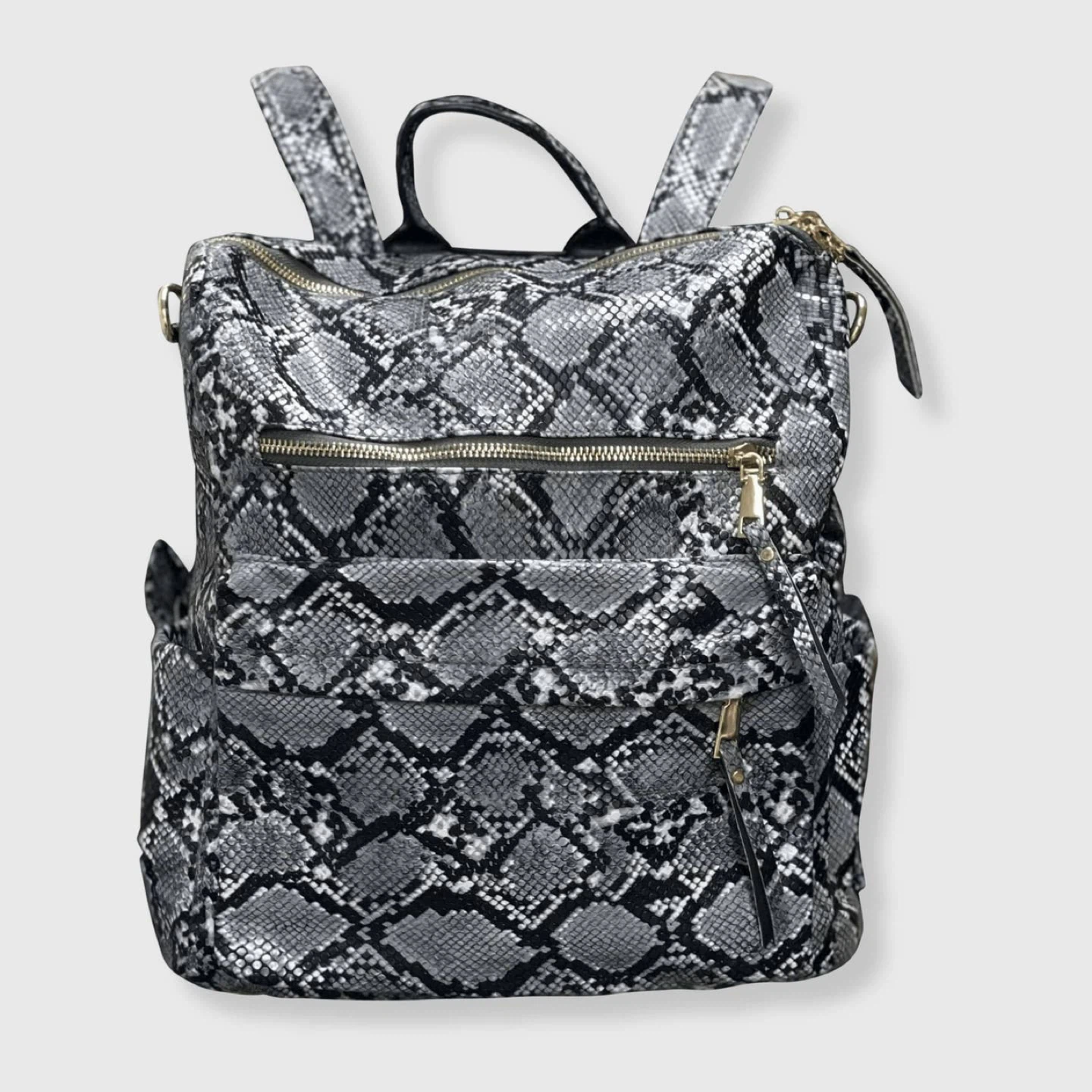 NWOT Snakeskin Faux Leather Backpack Womens Purse w/ Zipper
