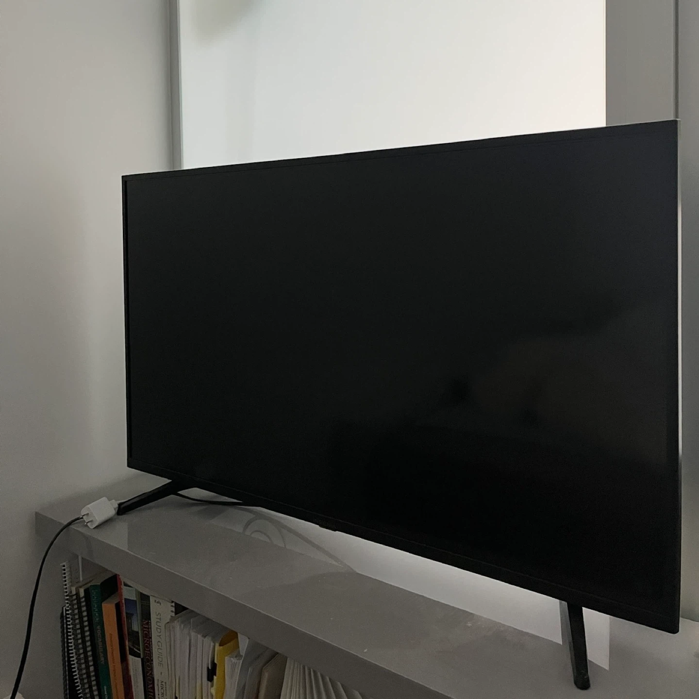 40 inch HD TV $60