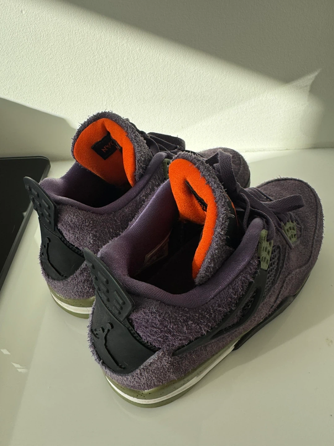 Women’ Air Jordan 4 Retro 'Canyon Purple' - photo 2