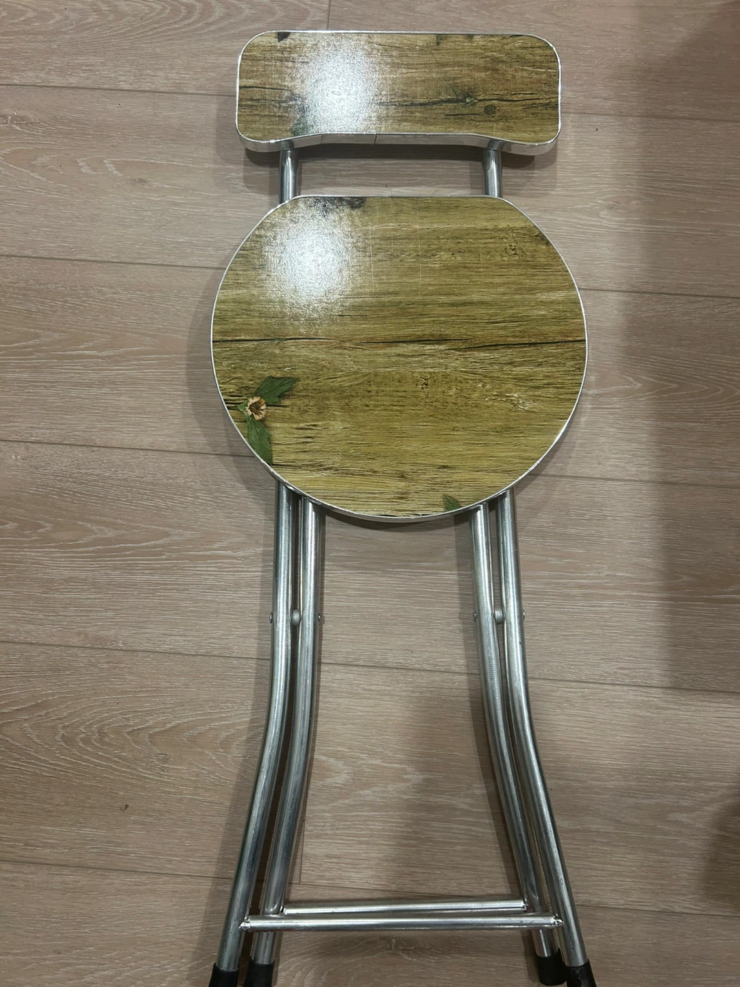 Folding Chairs for Sale – $15 CAD each