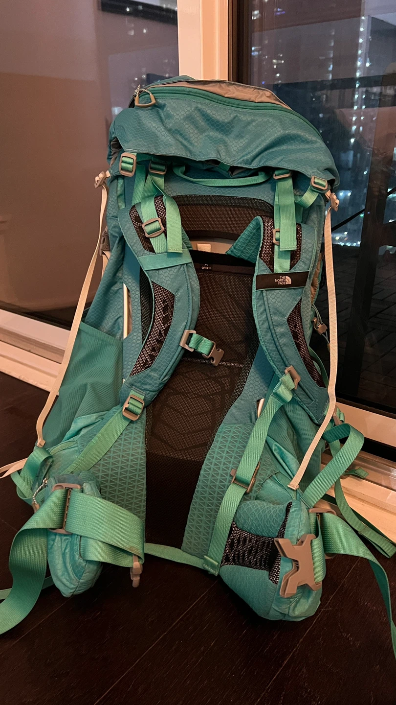 40L North Face Hiking Backpack - photo 4