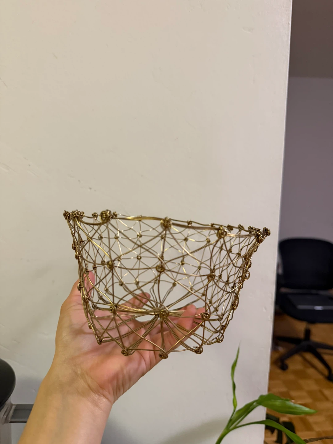 2 Decorative Wire Basket - photo 4