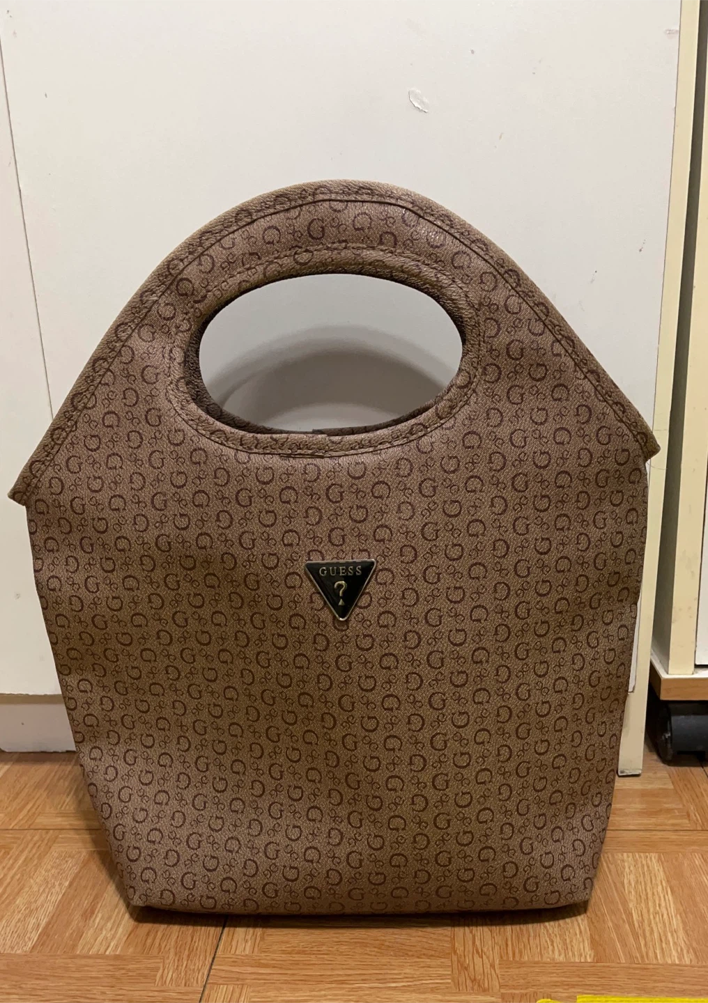 GUESS Lunch Tote Bag