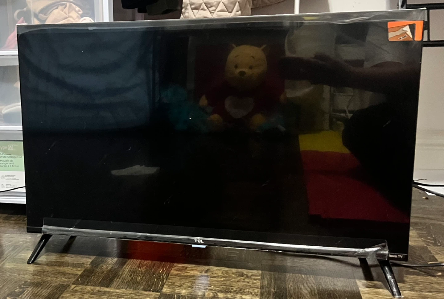 32" TCL Roku TV