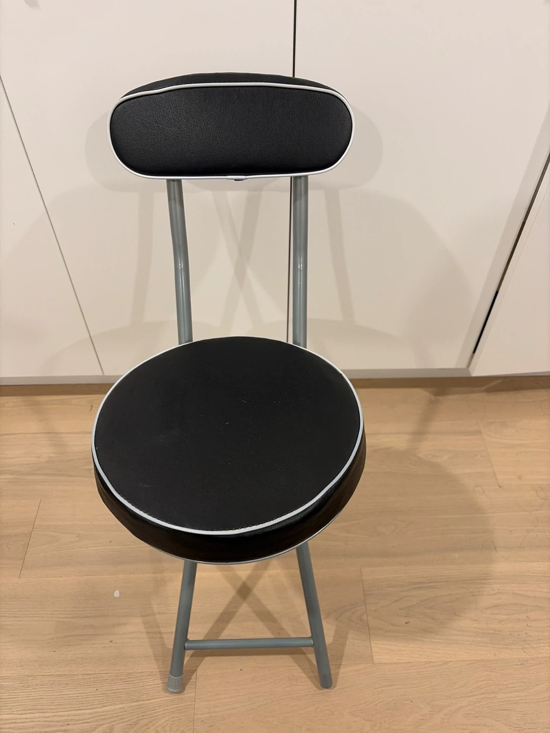 Black Padded Stool with Backrest/Foldable