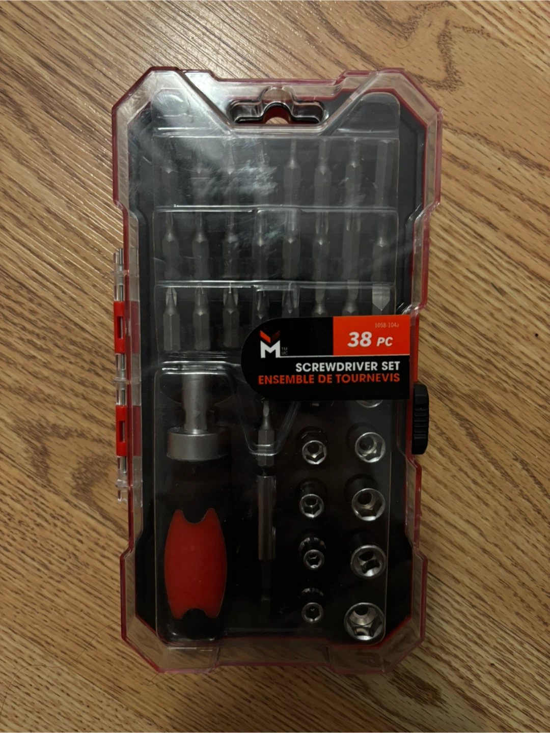 Benchmark 38-Piece Screwdriver Bit and Socket Set - photo 3