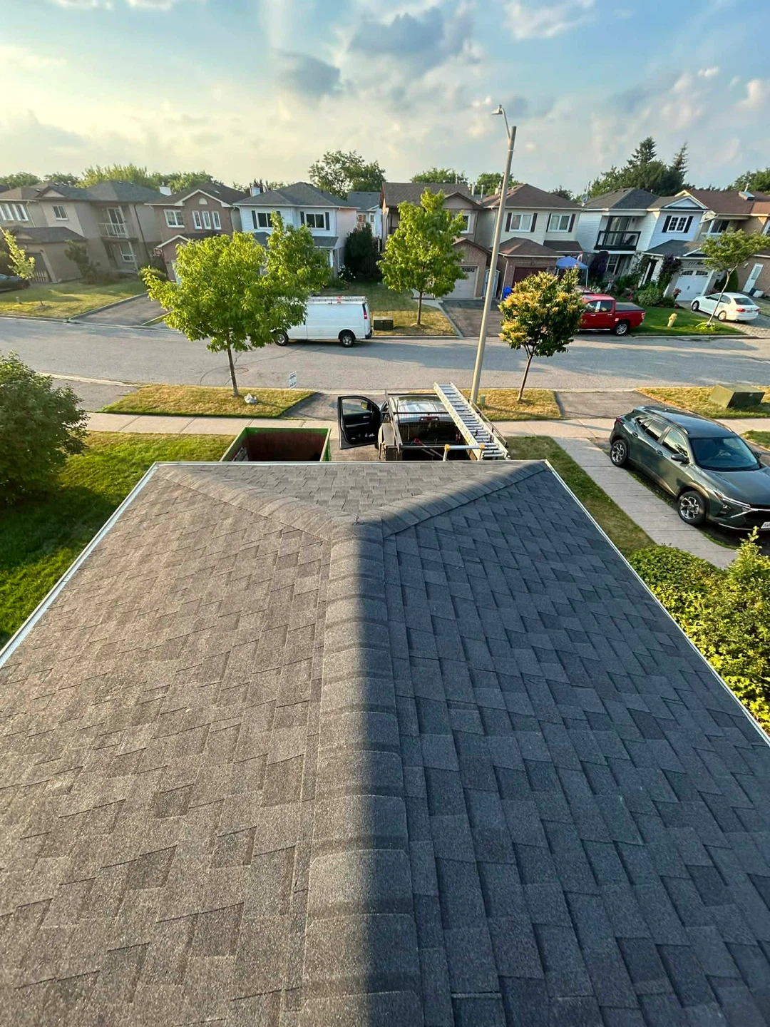 Asphalt Shingles roof