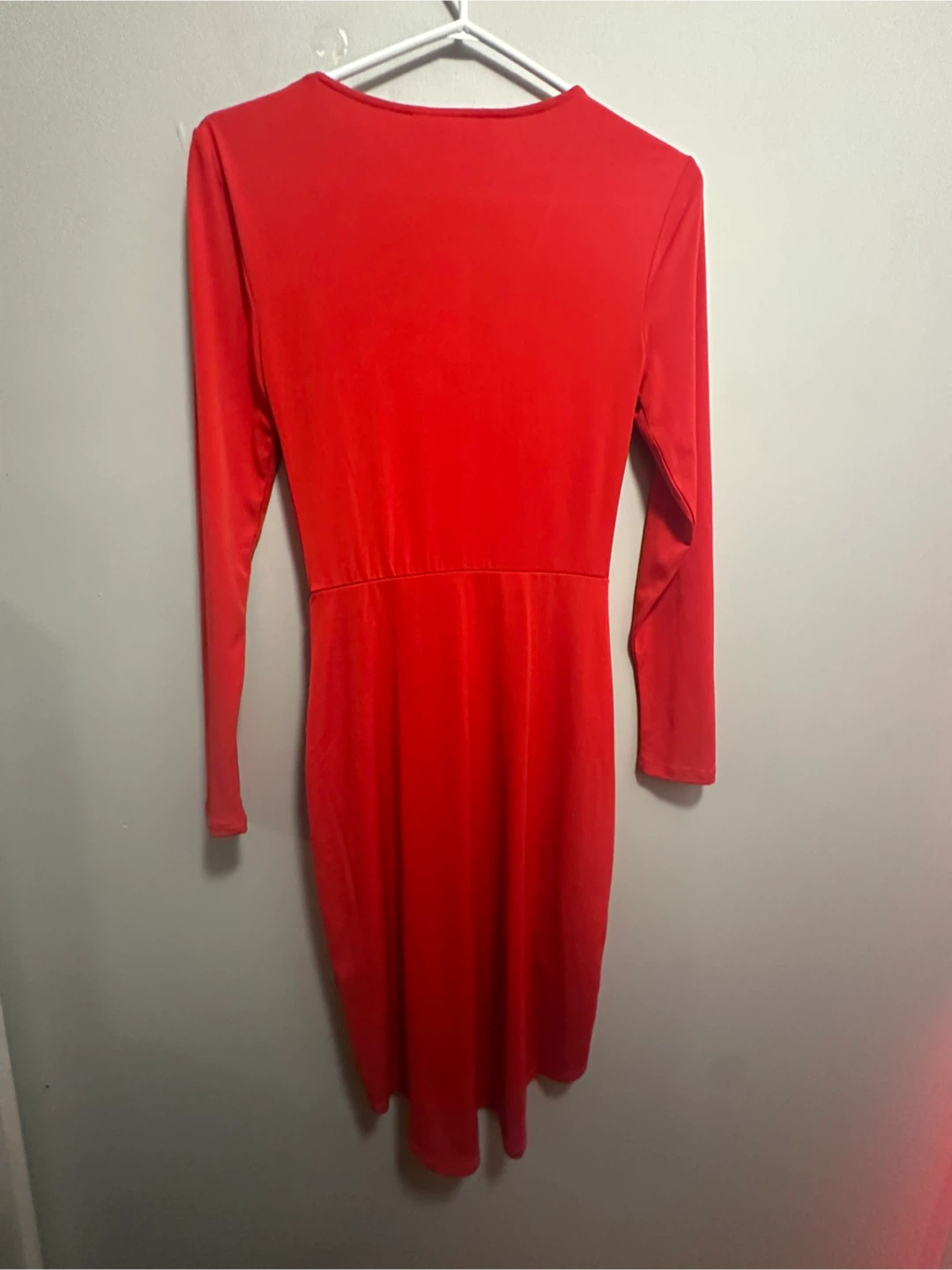 BCBGMAXAZRIA Red Long Sleeve Wrap Dress - photo 2