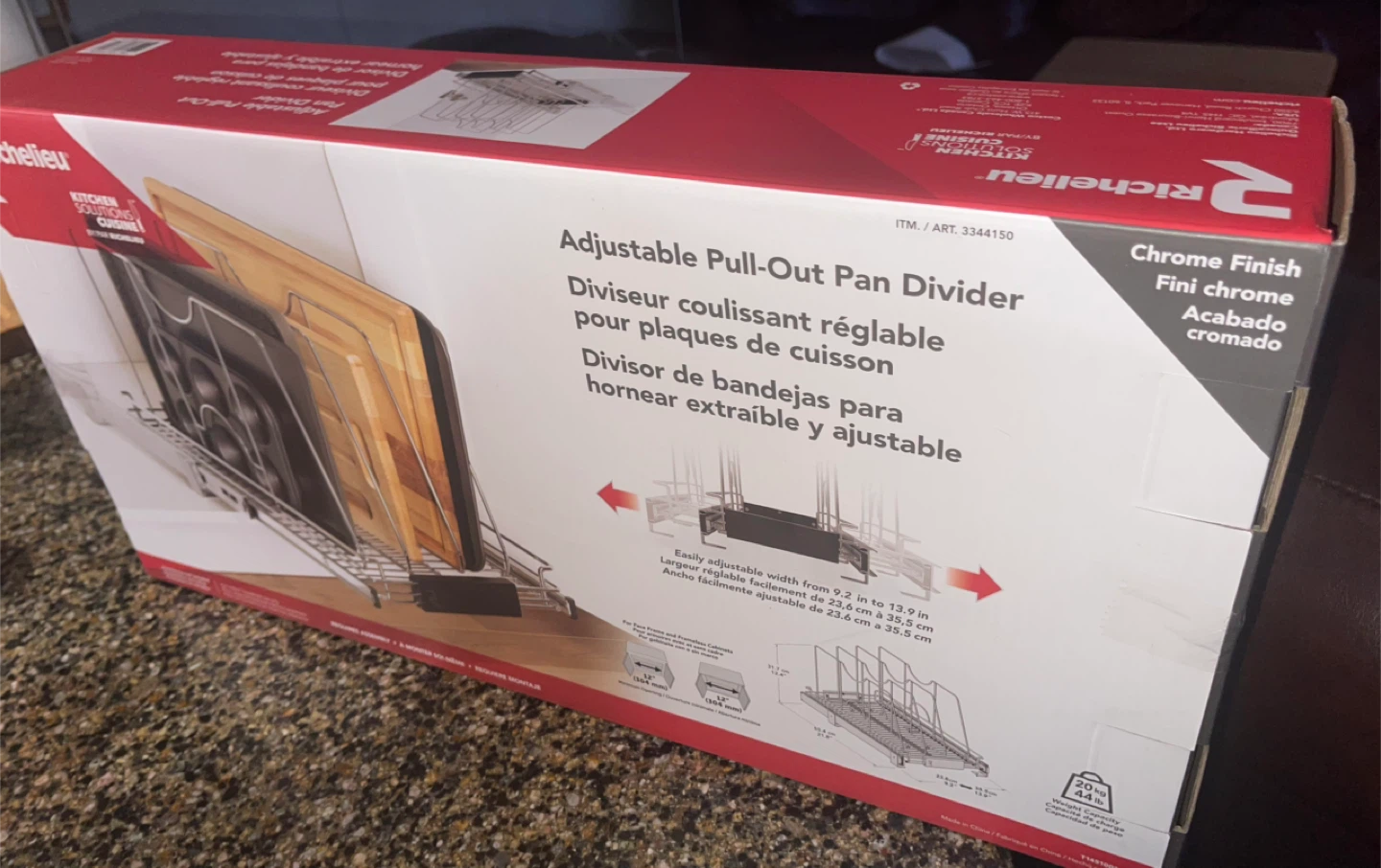 Richelieu Adjustable Pull-Out Pan Divider - photo 2