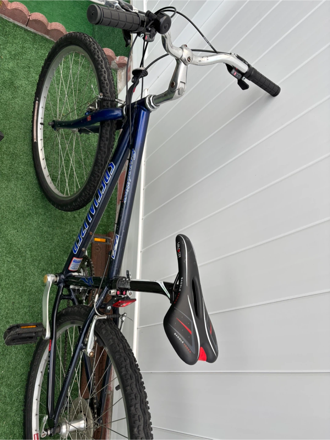 Specialized Expedition Women's Blue Mountain Bike - photo 4