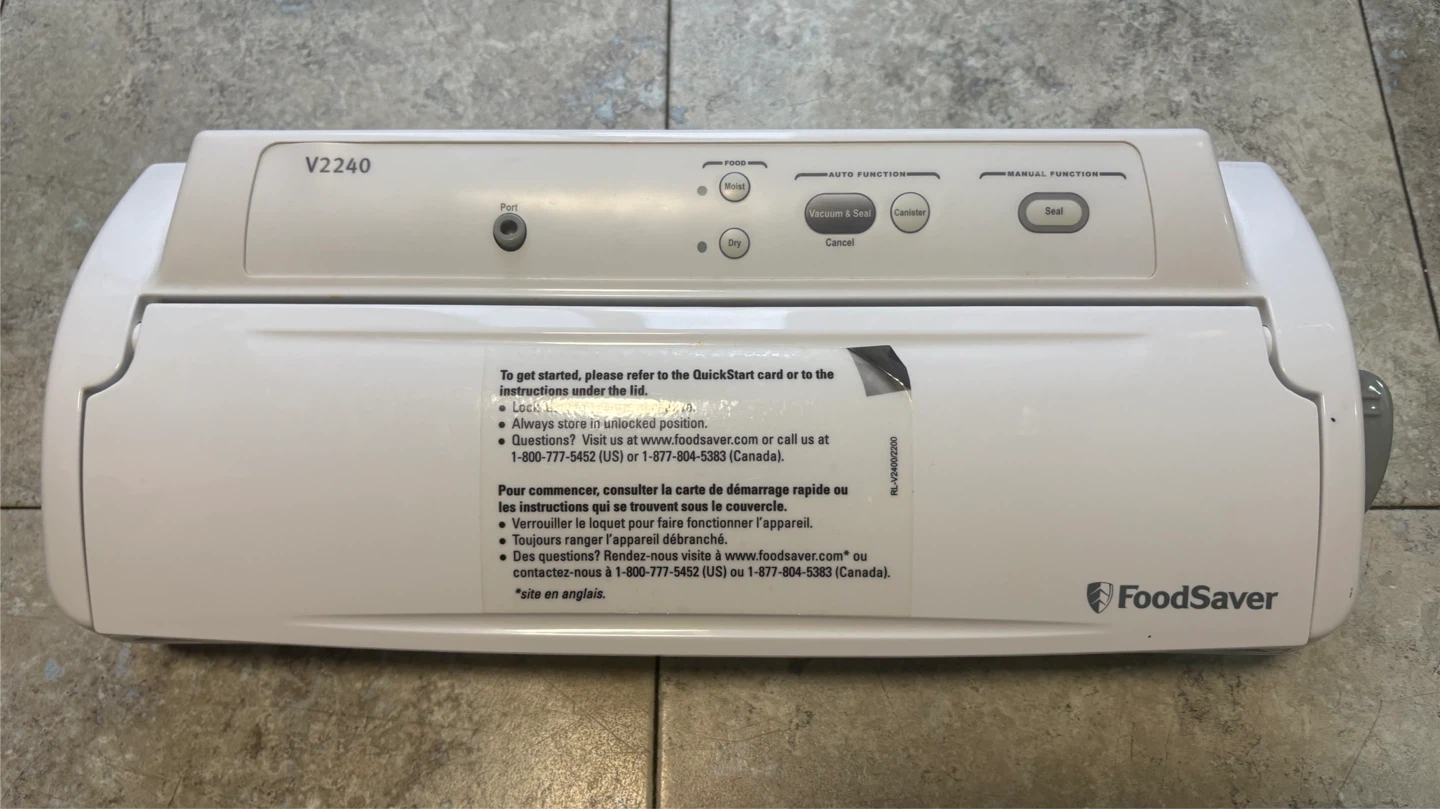 FoodSaver V2240 Vacuum Sealer Machine