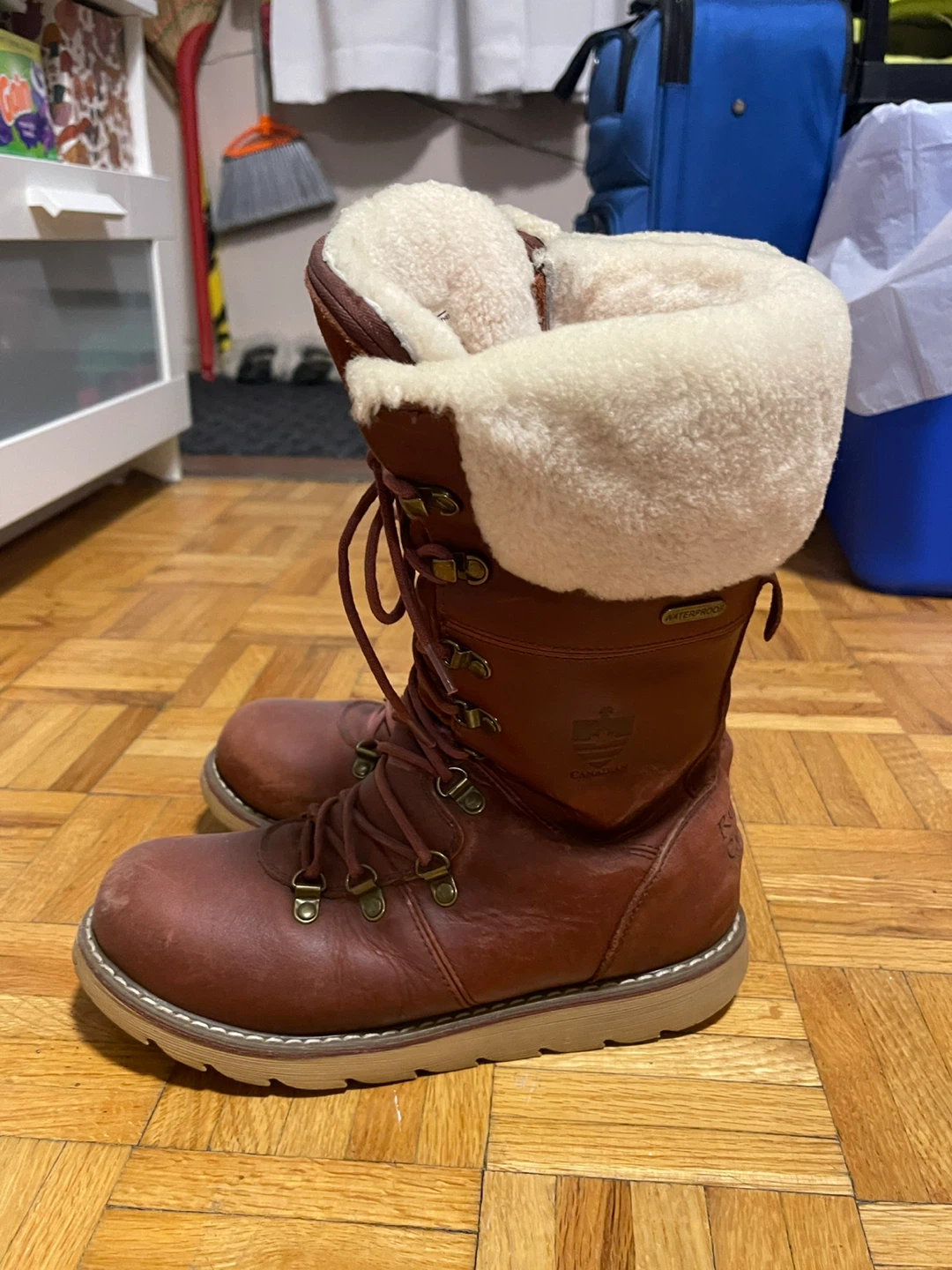 Royal Canadian "Louise" Winter Boots Size 7.5 - photo 4