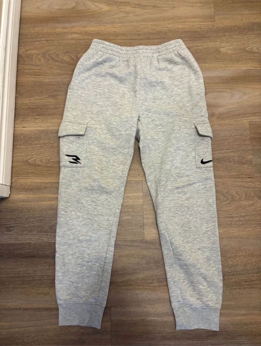 Nike elite  Grey Cargo Joggers Size L