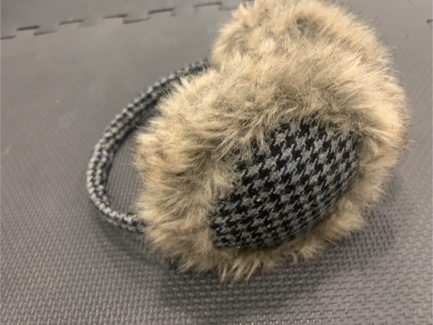 Faux Fur Earmuffs with Houndstooth Pattern - photo 2