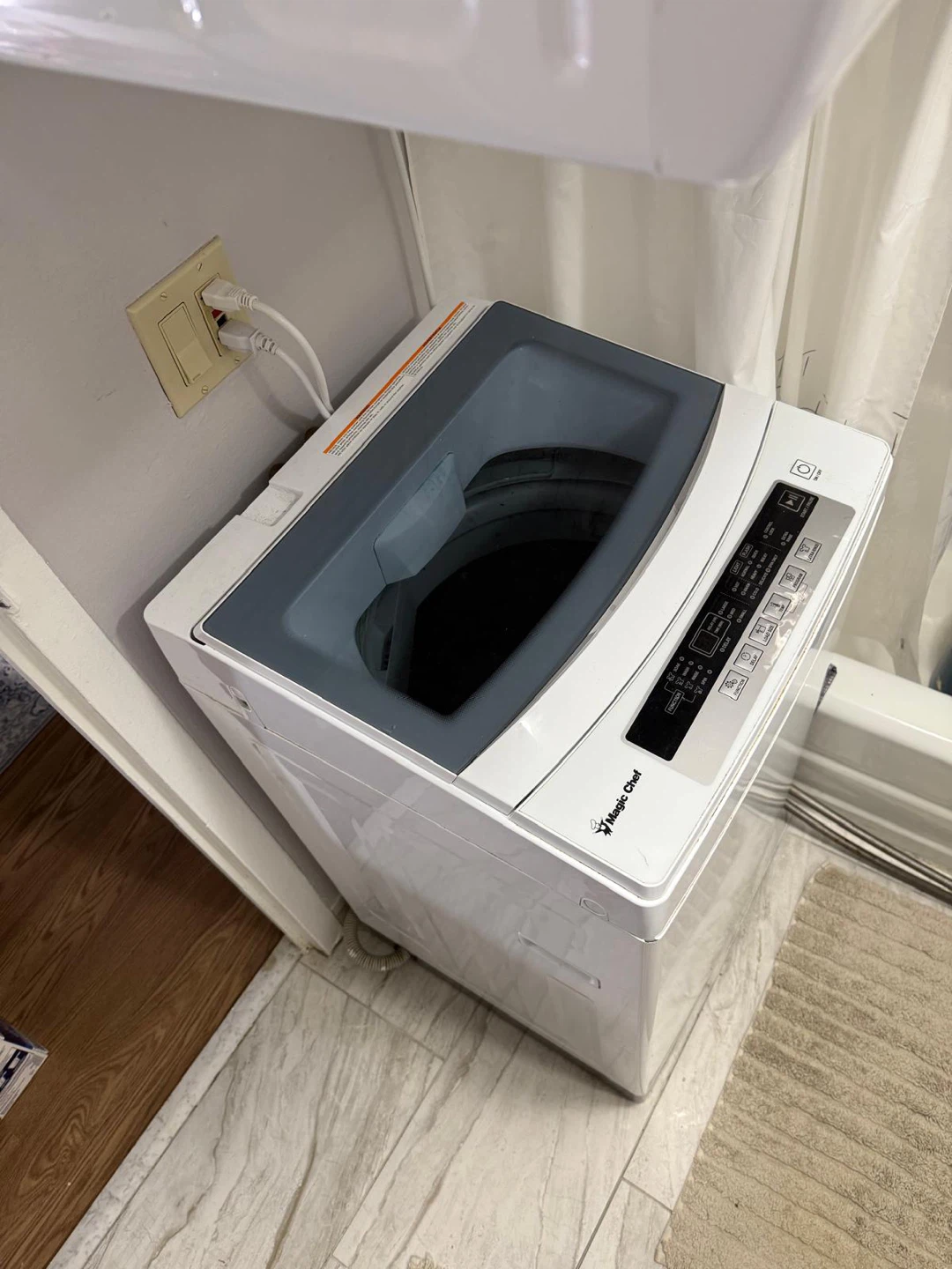Magic Chef White Top Load Washing Machine