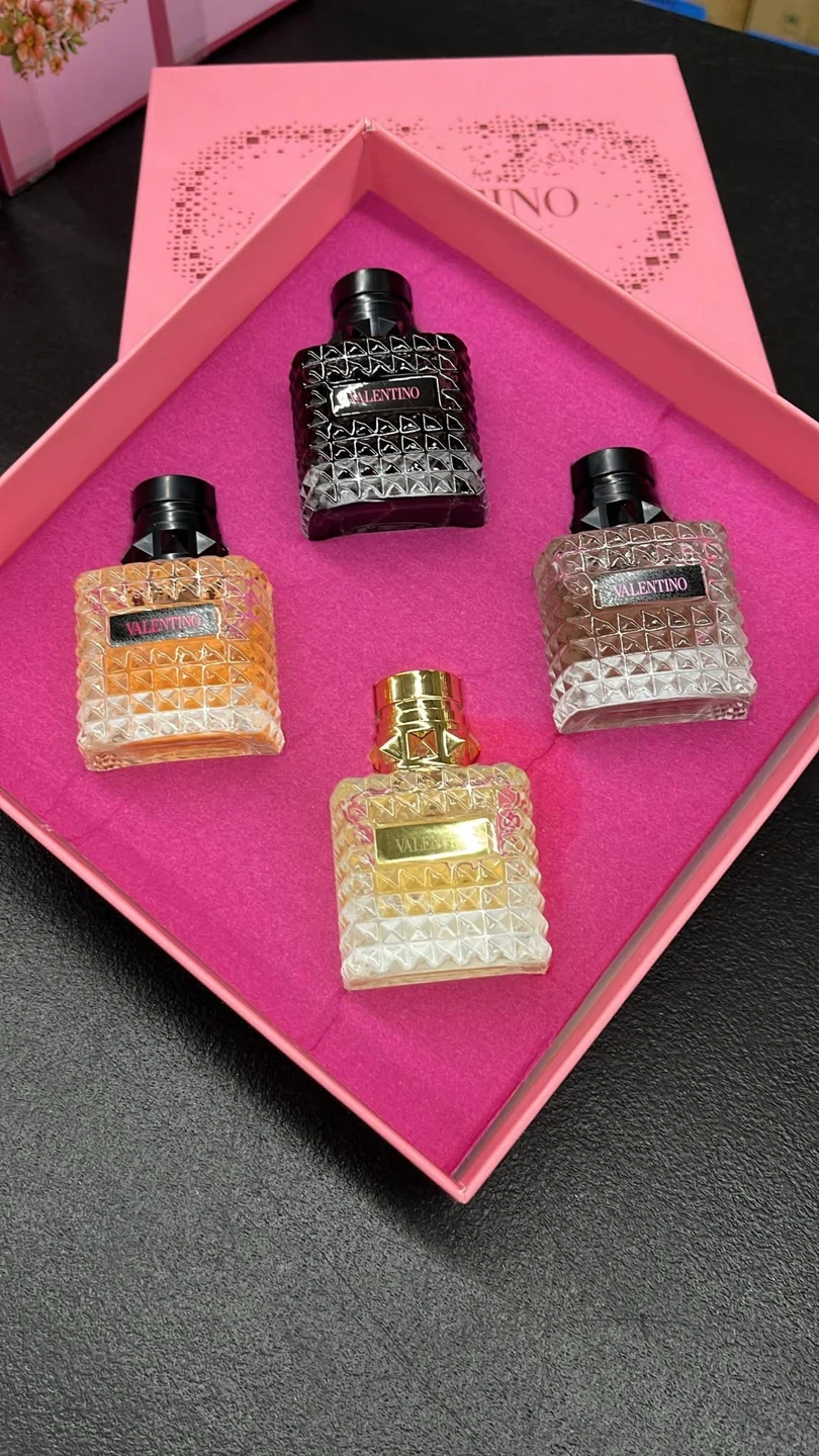 Valentino Donna Eau de Parfum Miniature Set - photo 2