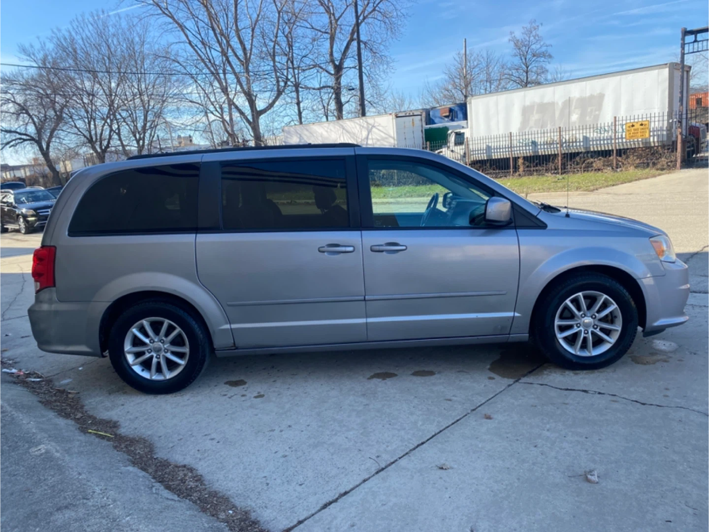 2014 DODGE GRAND CARAVAN $3200 - photo 4