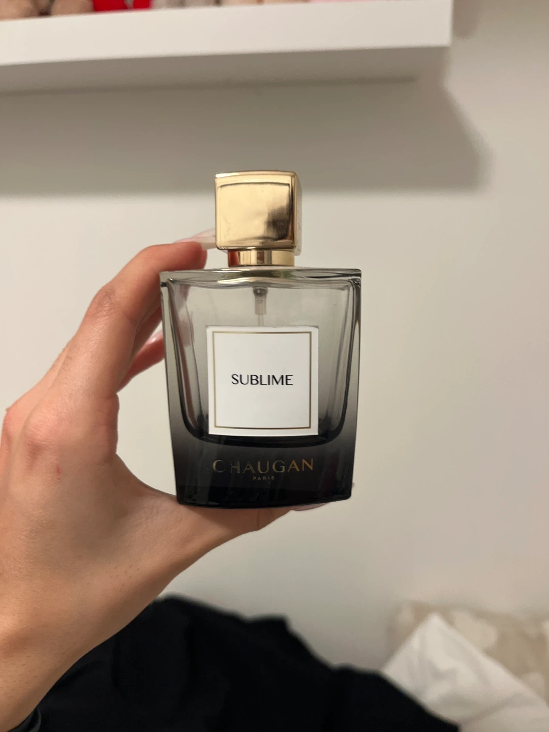 empty perfume bottles - photo 2