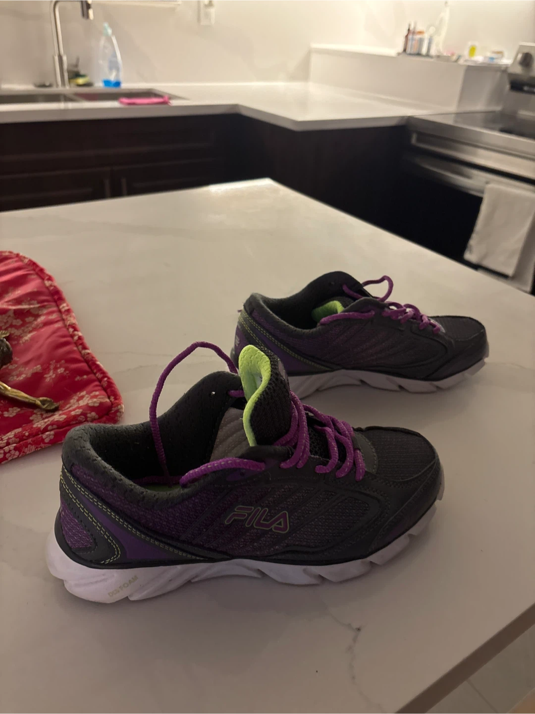 Fila Women's Running Shoes Size 7.5 - photo 2