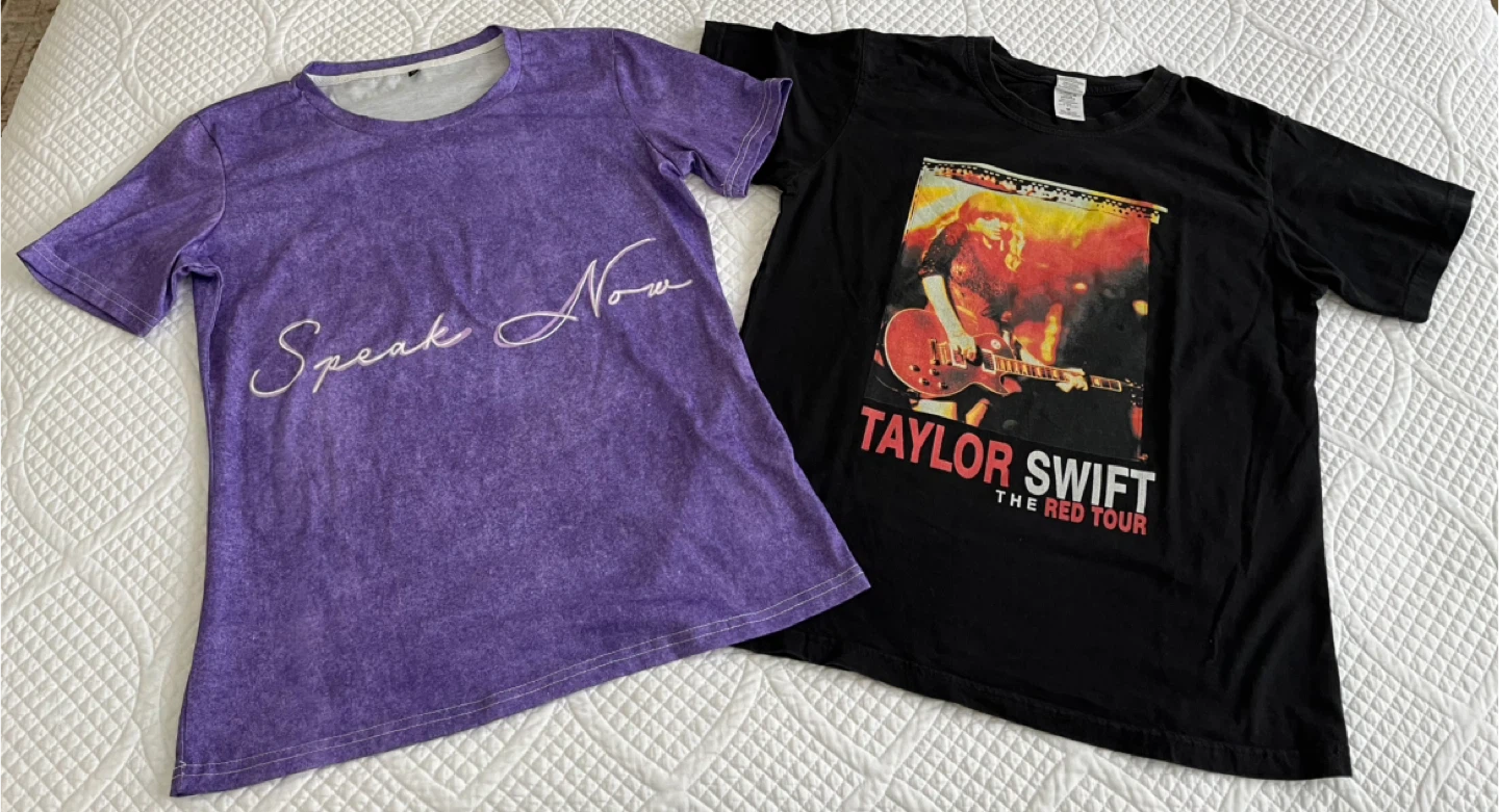 Taylor Swift The Red Tour Concert T-Shirt & Speak Now Sleep Top - photo 4