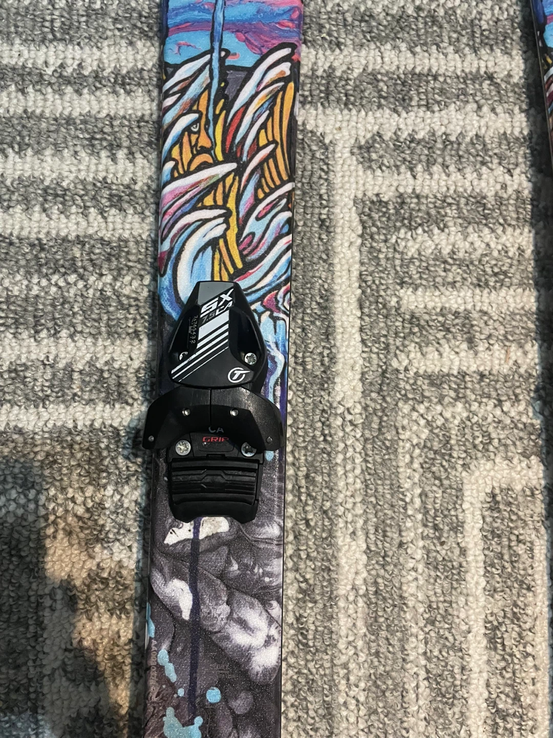 Atomic  Bent Jr 150cm Skis w/ Bindings - photo 4