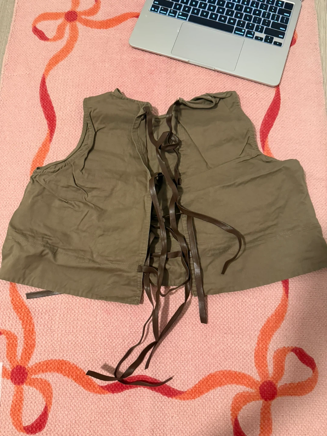 Brown Sleeveless Lace-Up Vest - photo 3