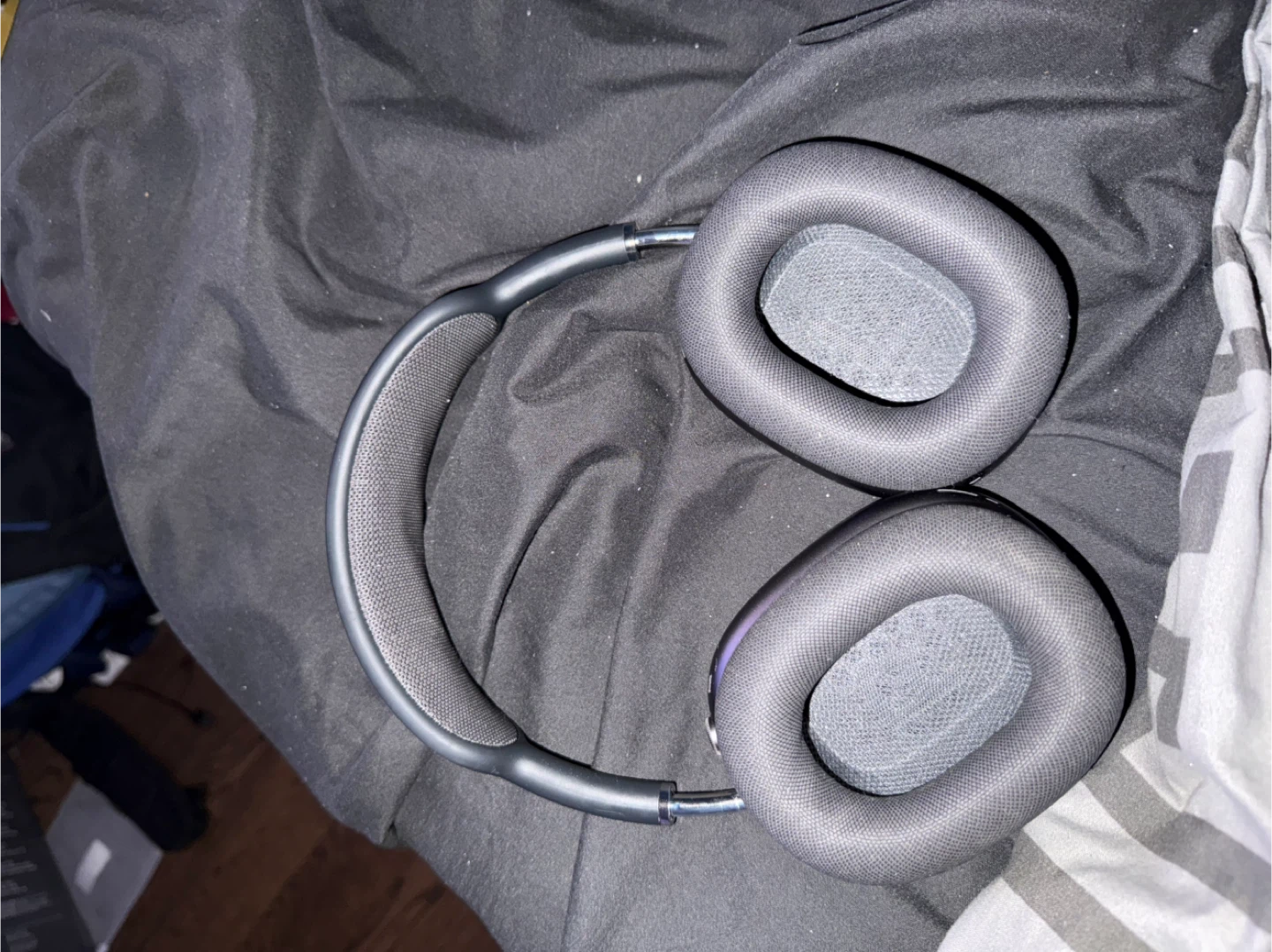 Apple AirPods Max 1st Gen - photo 3