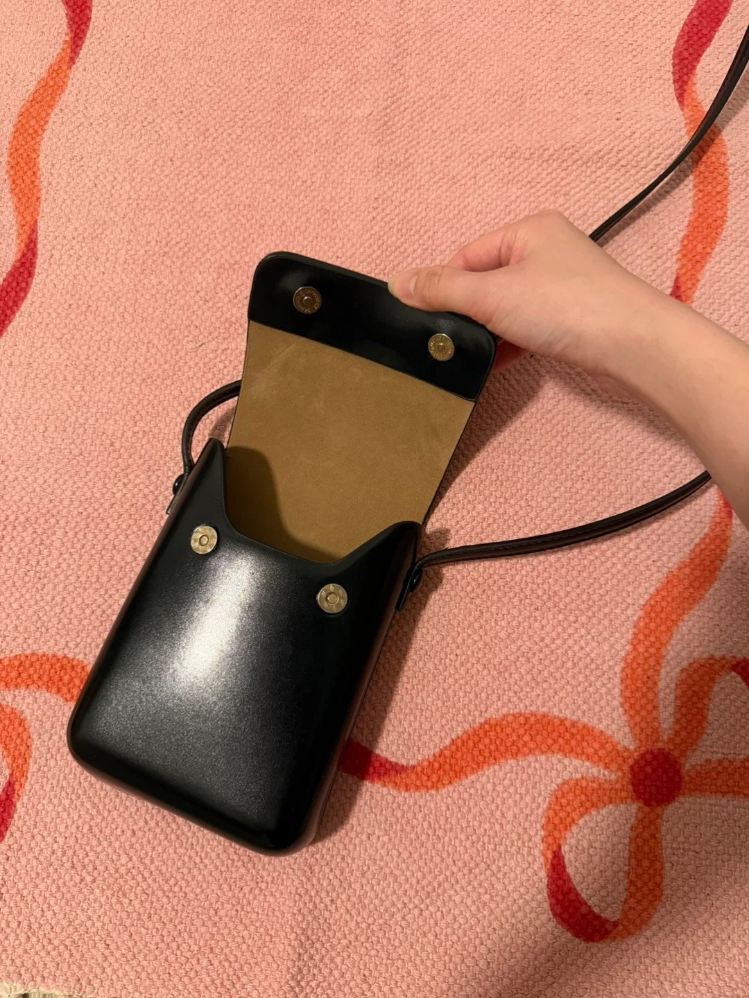 Black Leather Crossbody Phone Bag - photo 2