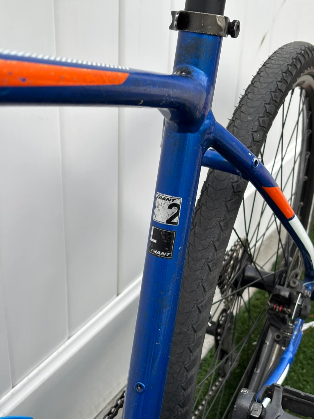 Giant ATX 2 Mountain Bike - Blue/Orange - photo 3