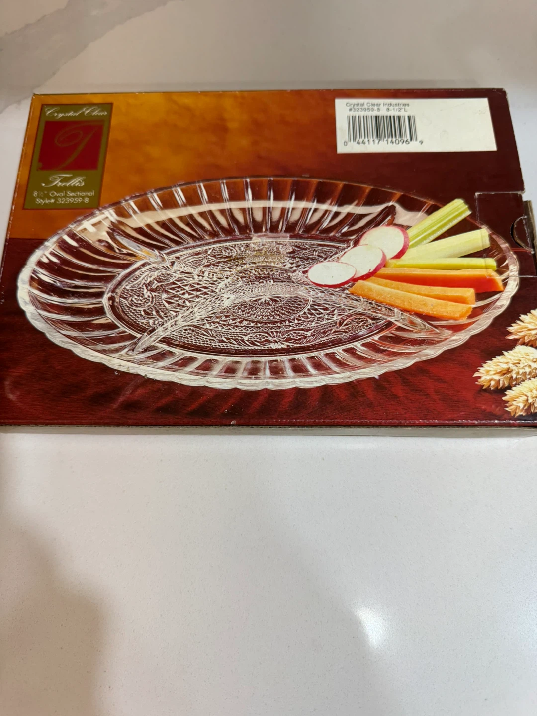Crystal Clear Trellis 8 1/2" Oval Sectional Chip & Dip Platter - photo 2