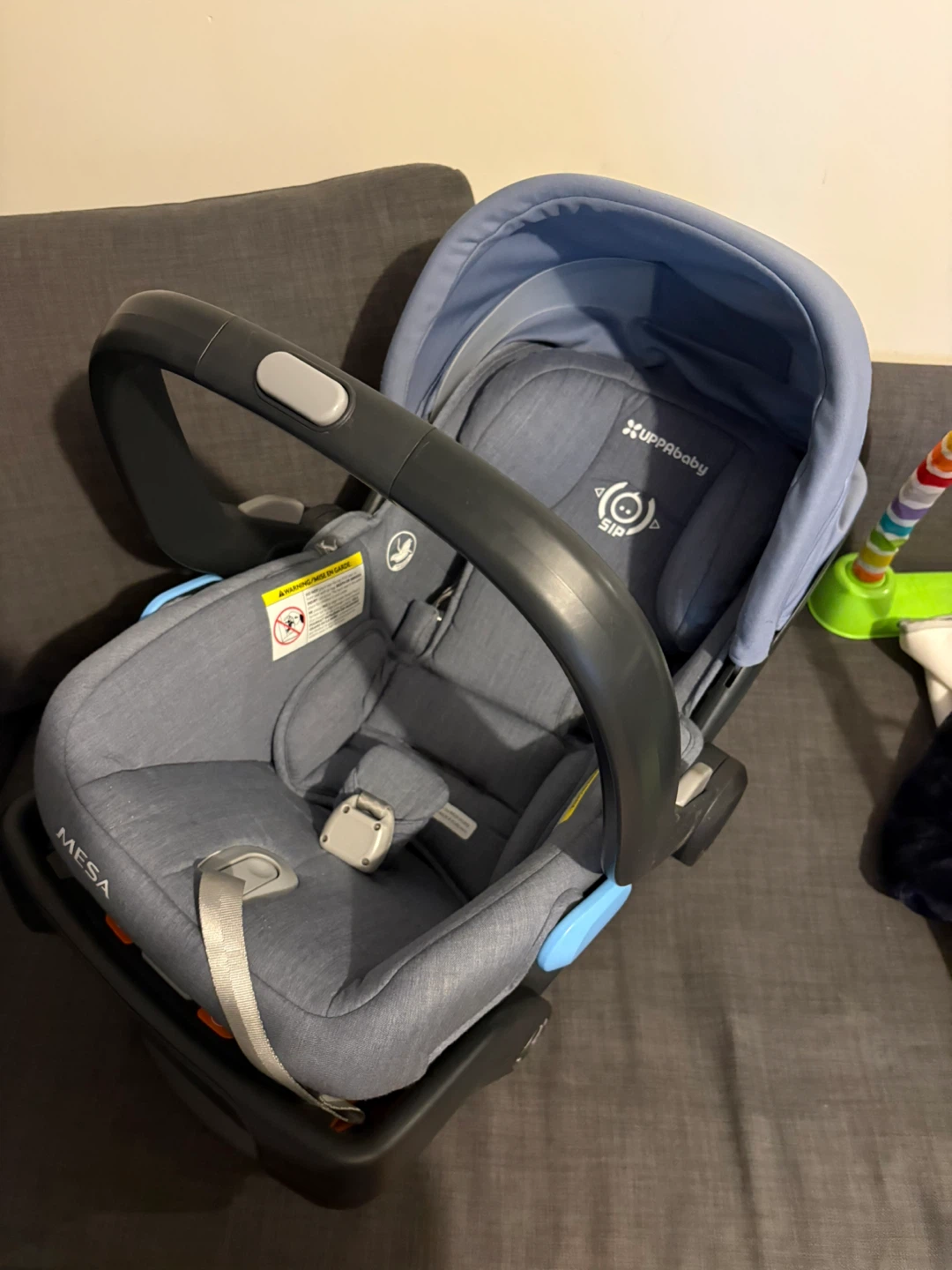 UPPAbaby MESA Infant Car Seat and Base